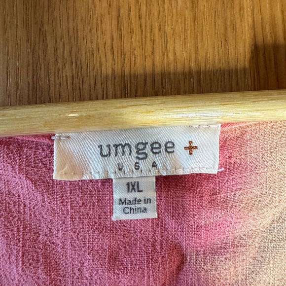 Umgee + Linen/Cotton Top - Picture 6 of 7
